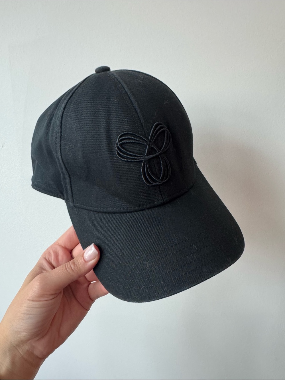 Aritzia Tna Black Embroidered Logo Baseball Cap Hat One Size O/S